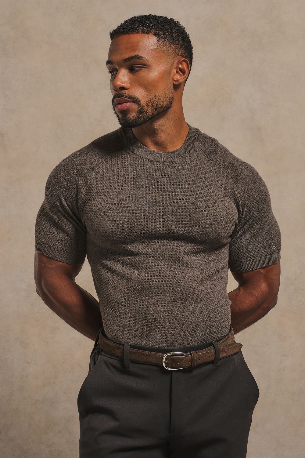 Textured Knitted T-Shirt in Chocolate