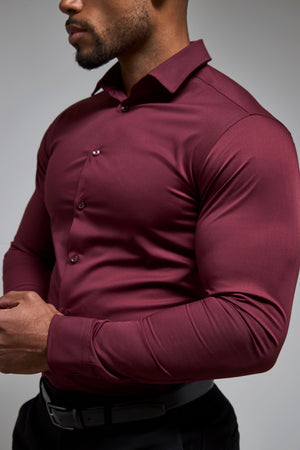 Muscle Fit Dress Shirt in Burgundy