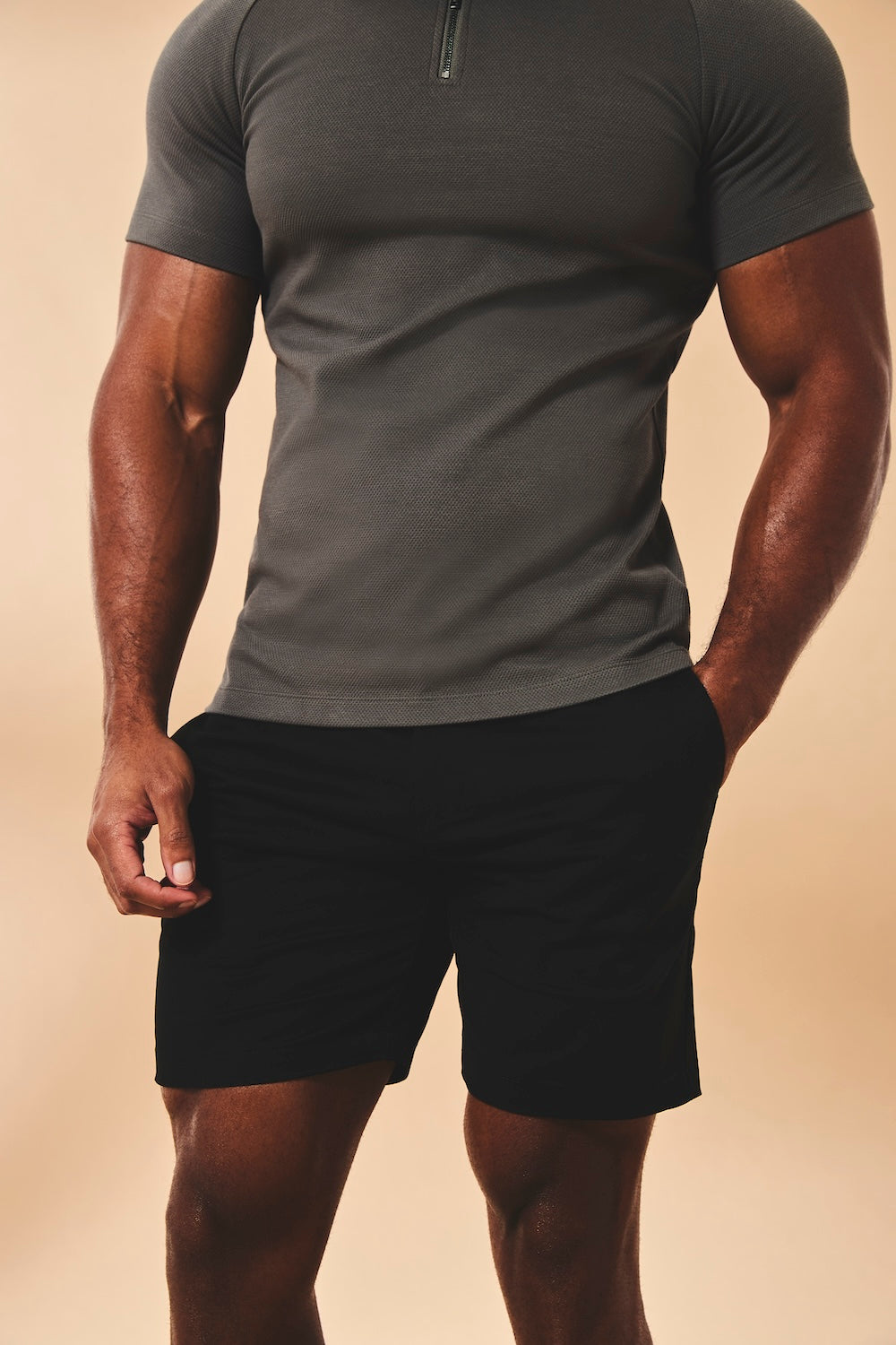 Muscle Fit Chino Shorts in Black