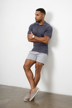 Model is 5'11 and wears a size 34W (31" waist, 31" inside leg)