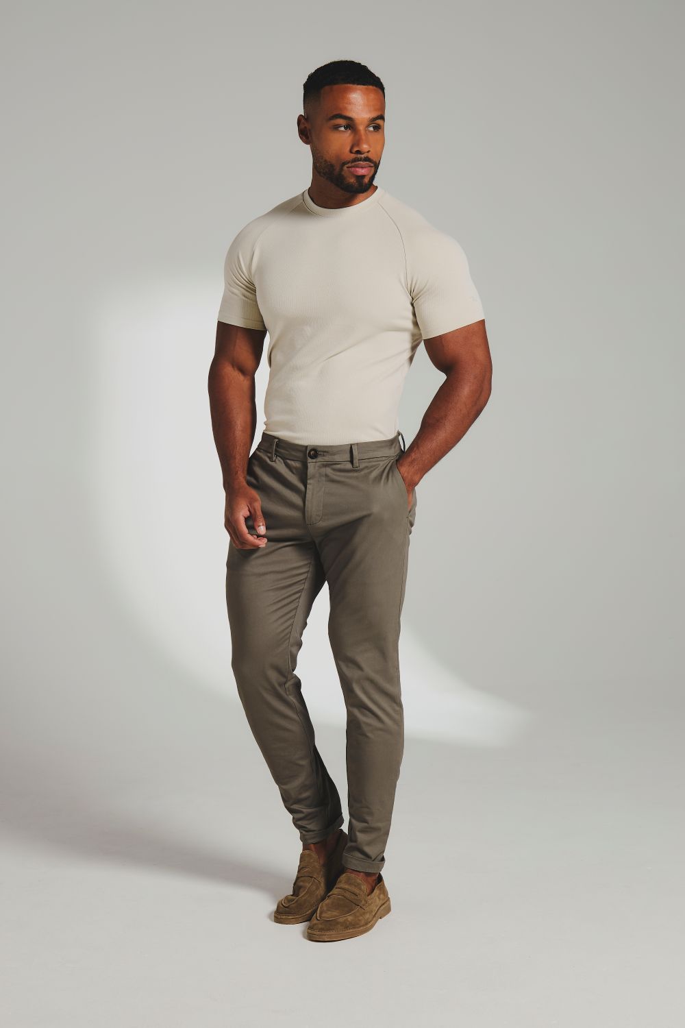 Muscle Fit Cotton Stretch Chino Trouser in Khaki