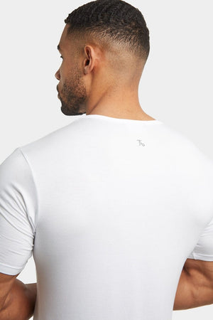 Fashion Fit T-Shirt in White - TAILORED ATHLETE - ROW