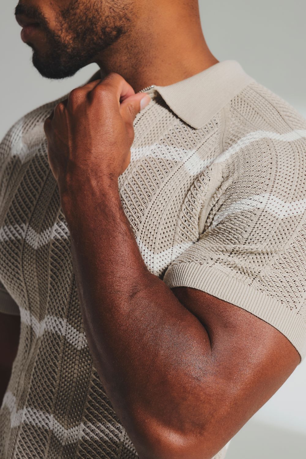 Chevron Textured Knitted Zip Neck Polo Shirt in Stone and Chalk