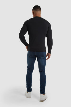 Everyday Henley in Black - TAILORED ATHLETE - ROW