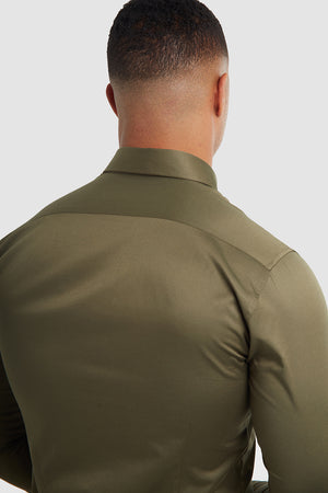 Muscle Fit Signature Shirt in Olive - TAILORED ATHLETE - ROW