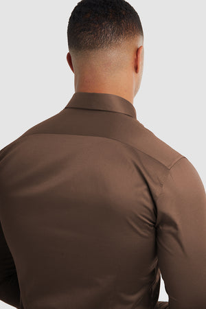 Muscle Fit Signature Shirt in Chocolate - TAILORED ATHLETE - ROW