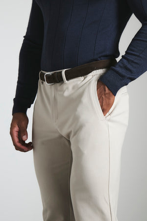 365 Muscle Fit Trouser in Sand