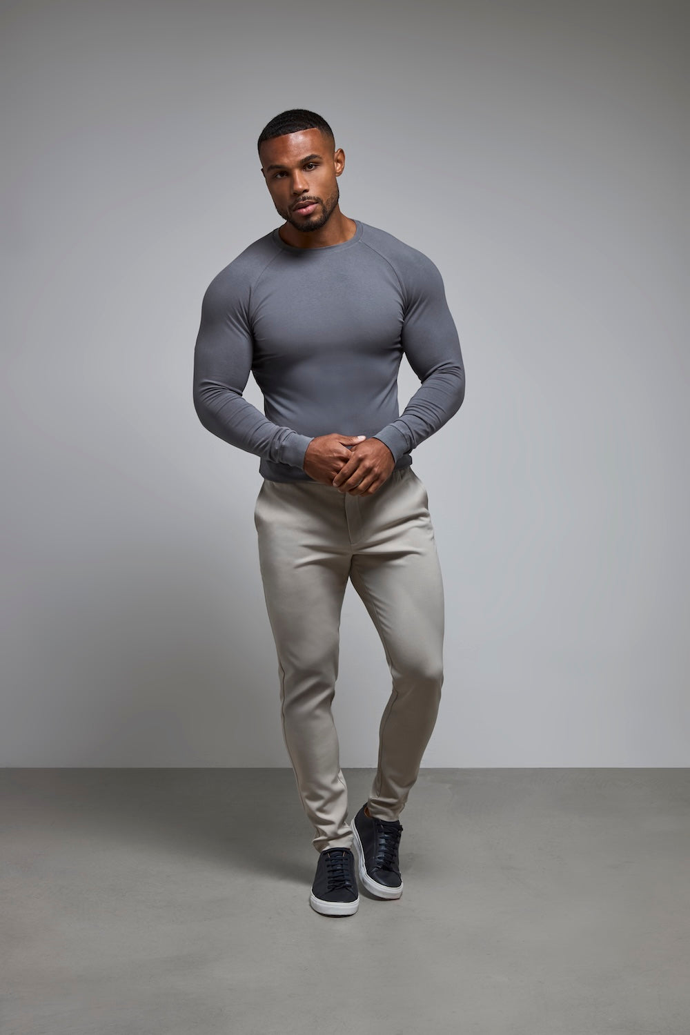 Muscle Fit Long Sleeve T-Shirt in Charcoal