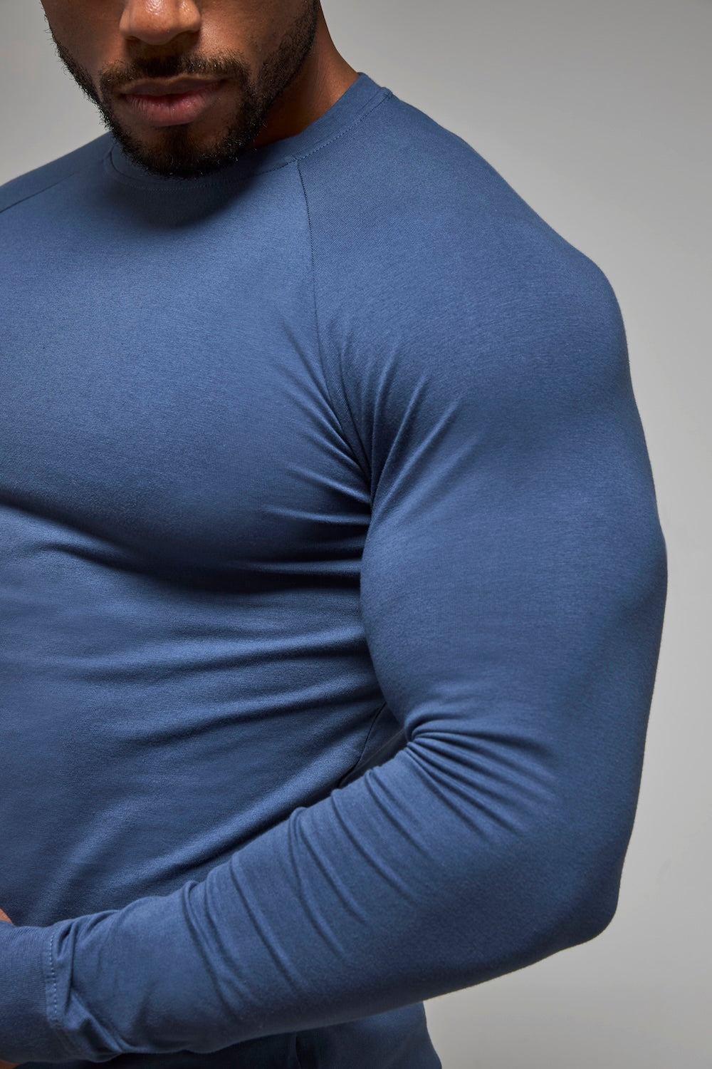 Muscle Fit Long Sleeve T-Shirt in Stone Blue