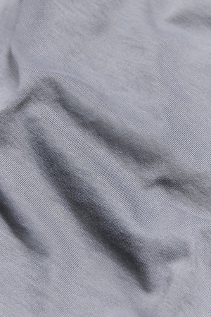 Essential Training Top in Mid Grey