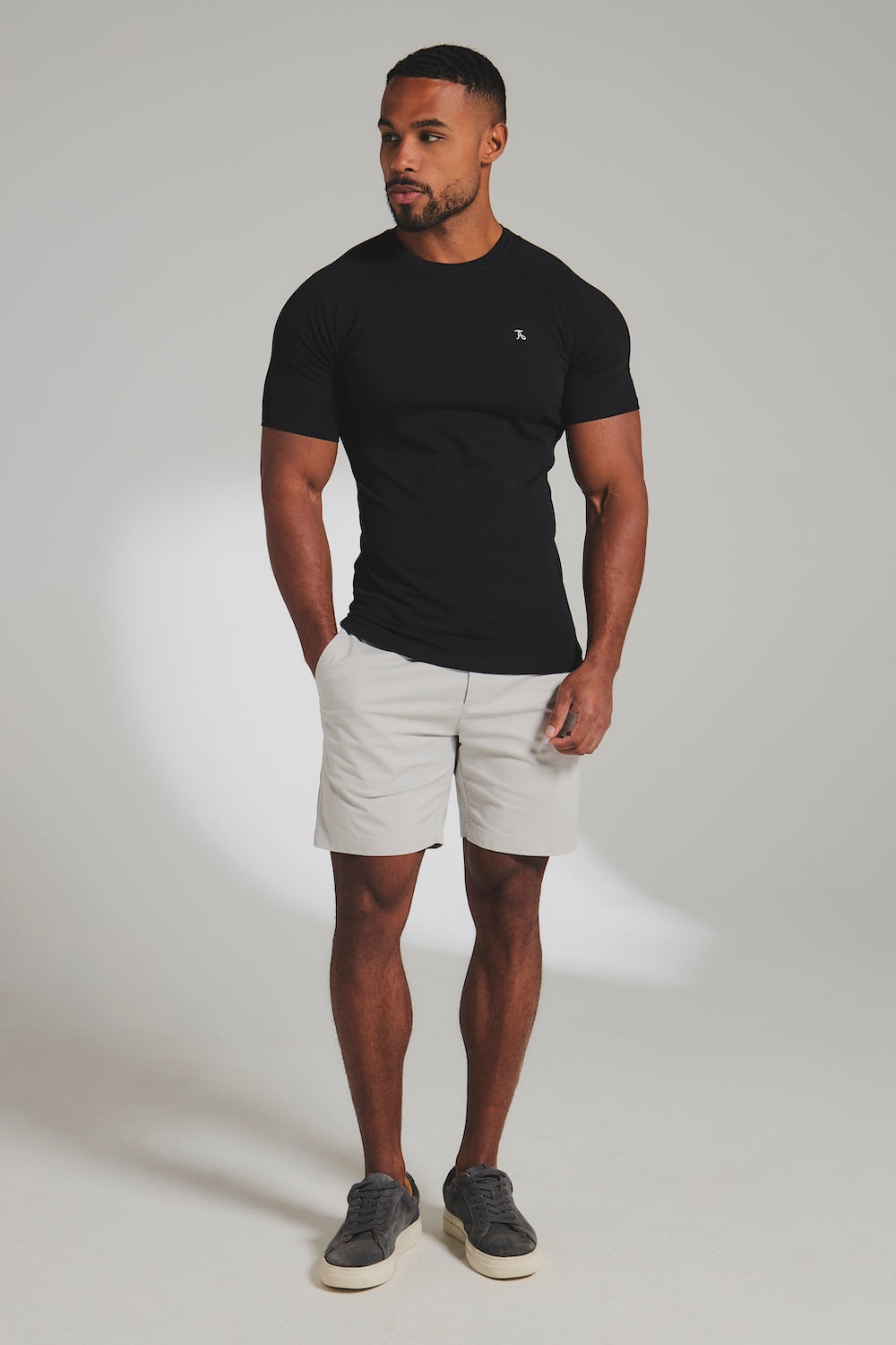 Muscle Fit T-Shirt in Black
