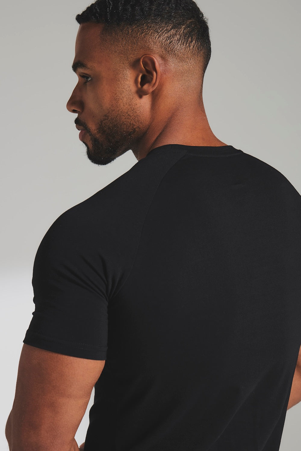 Muscle Fit T-Shirt in Black