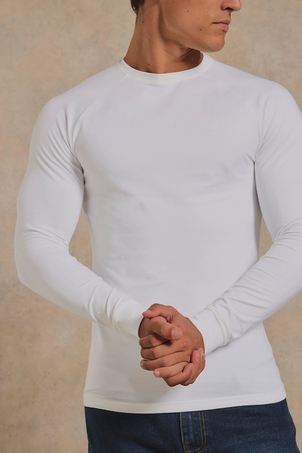 Muscle Fit Signature Long Sleeve T-Shirt in White