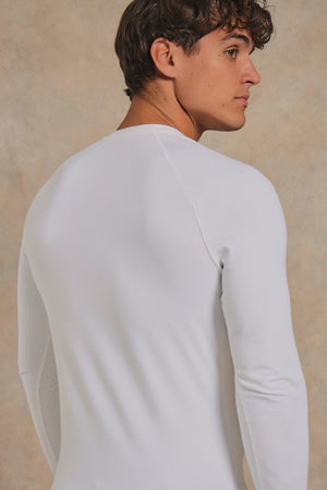 Muscle Fit Signature Long Sleeve T-Shirt in White