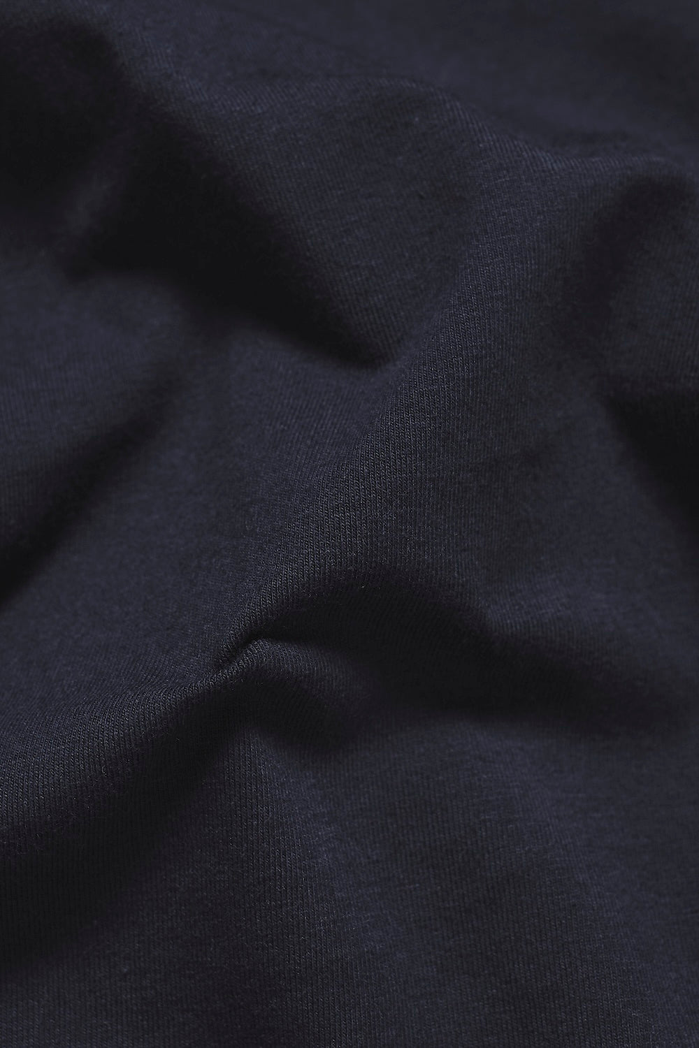 Muscle Fit Signature Long Sleeve T-Shirt in Navy