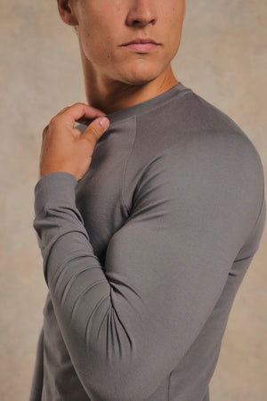 Muscle Fit Signature Long Sleeve T-Shirt in Charcoal
