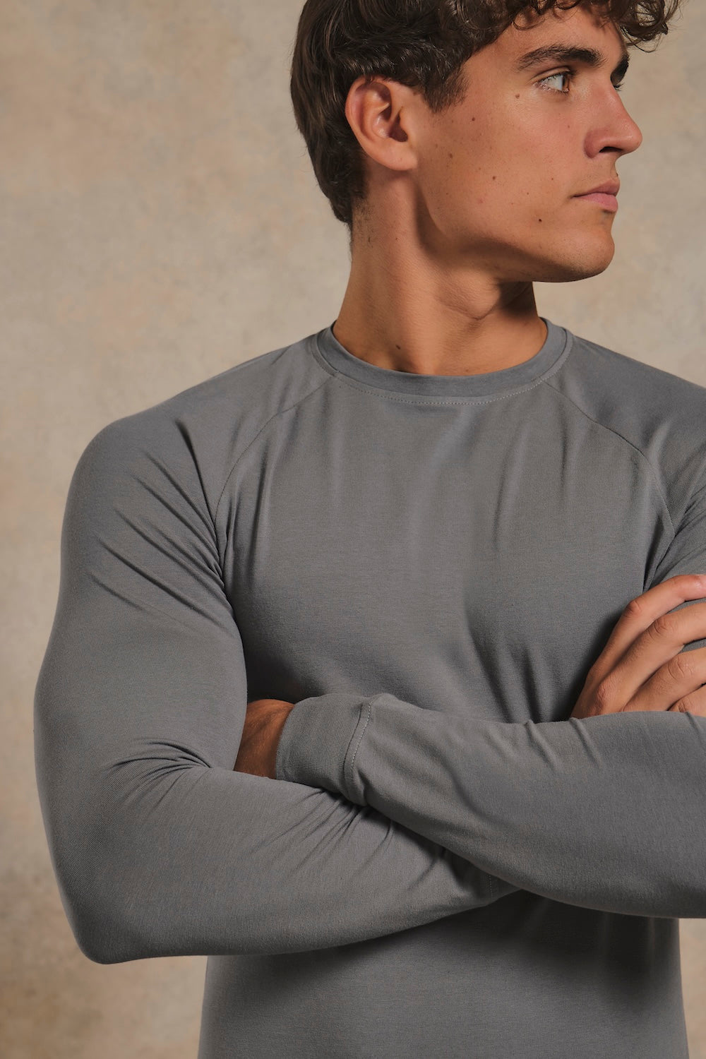 Muscle Fit Signature Long Sleeve T-Shirt in Charcoal