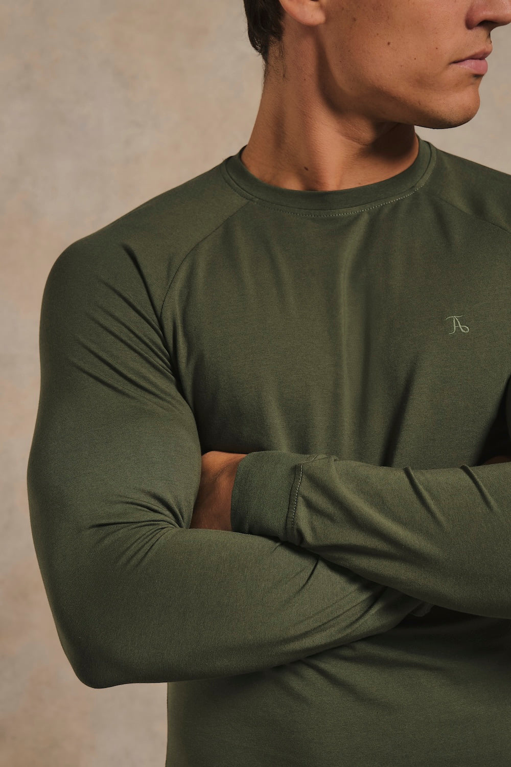 Muscle Fit Signature Long Sleeve T-Shirt in Khaki
