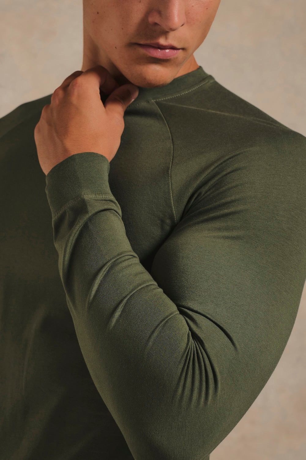 Muscle Fit Signature Long Sleeve T-Shirt in Khaki
