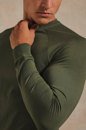 Muscle Fit Signature Long Sleeve T-Shirt in Khaki