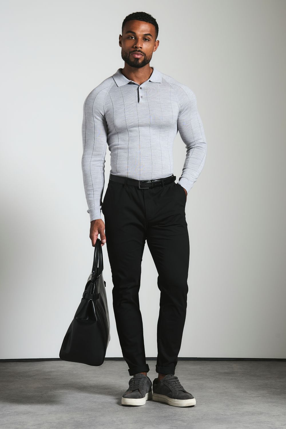 Muscle Fit Cotton Stretch Chino Trouser in Black