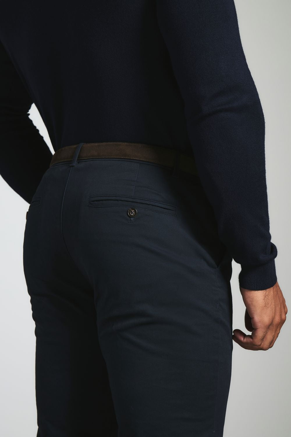 Muscle Fit Cotton Stretch Chino Trouser in Navy