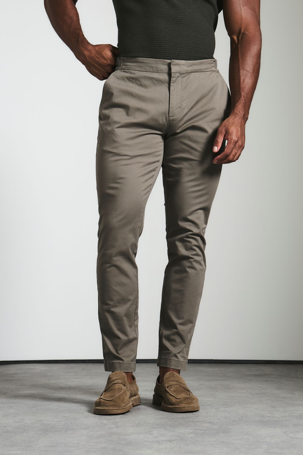 Smart Chino Side Adjuster Trousers in Dark Taupe