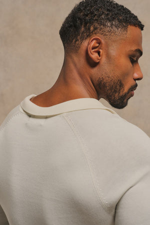 Open Collar Knitted Polo Shirt in Winter White