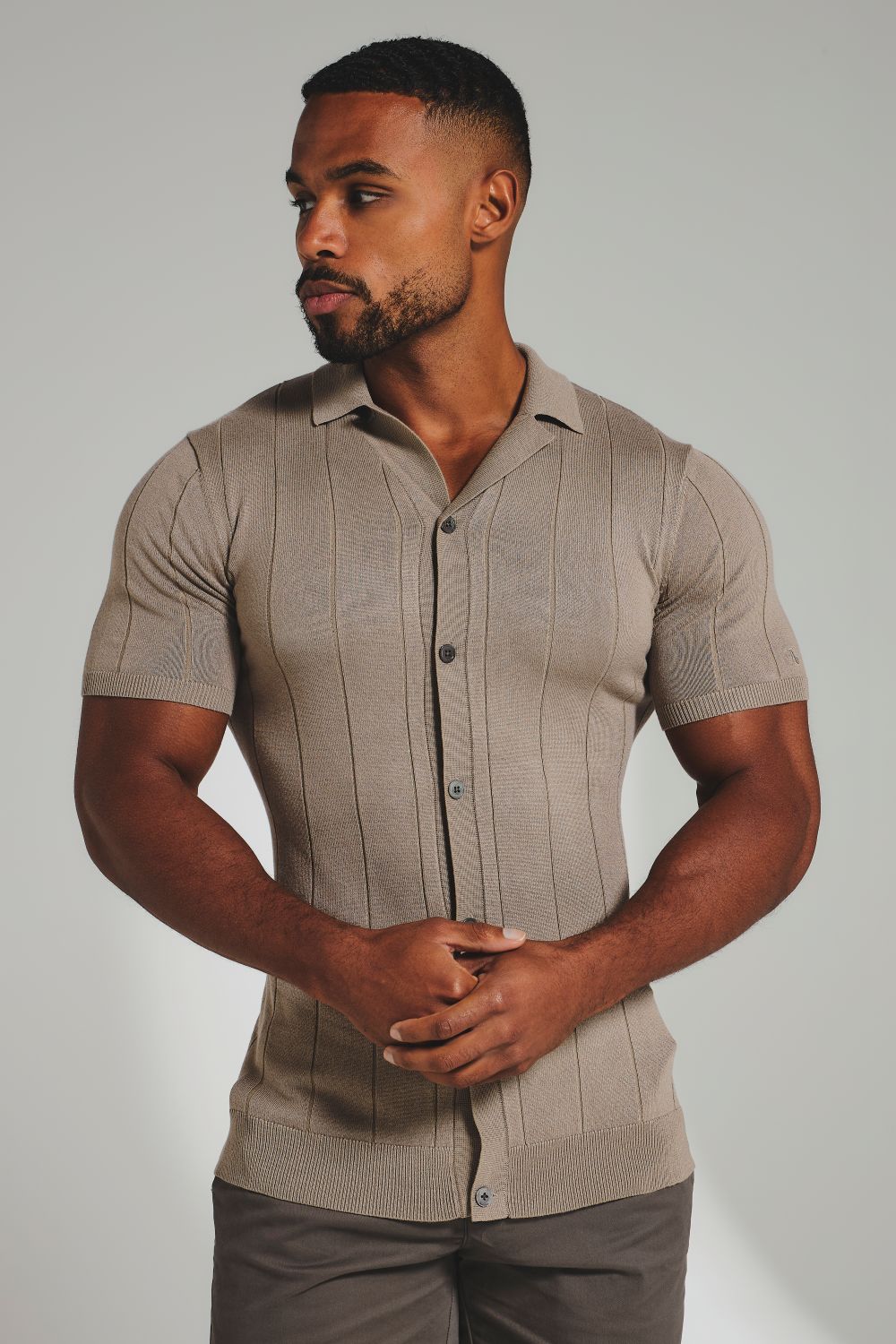 Ribbed Knitted Shirt in Mushroom