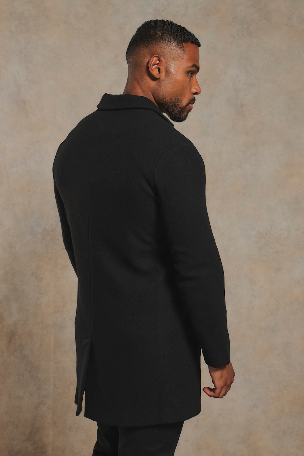 Single Breasted Overcoat in Black
