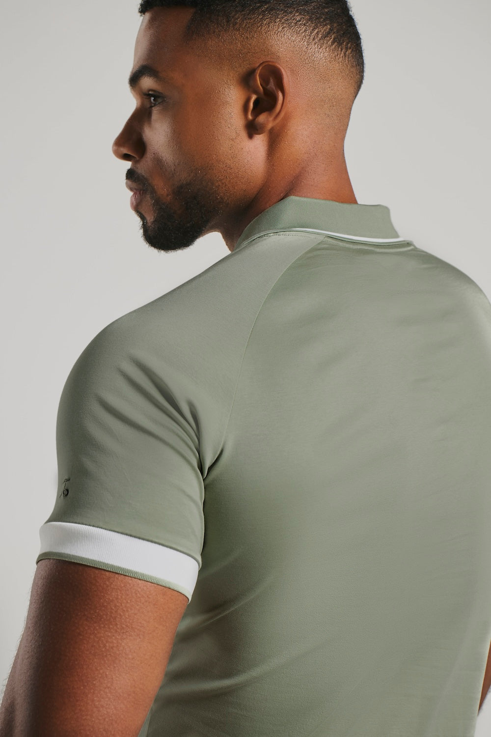 Mercerised Cotton Tipped Zip Neck Polo Shirt in Sage and White