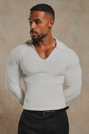 Textured Knitted V Neck Open Collar Polo Shirt in White