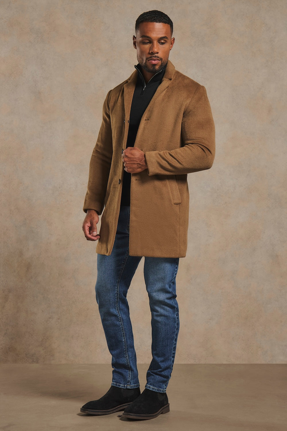 Single Breasted Overcoat in Camel
