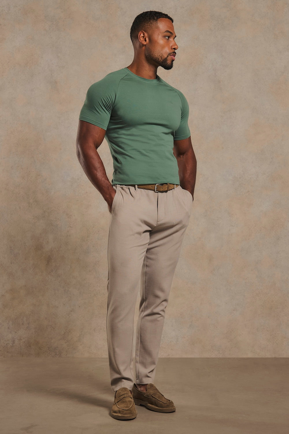 Muscle Fit T-Shirt in Kale