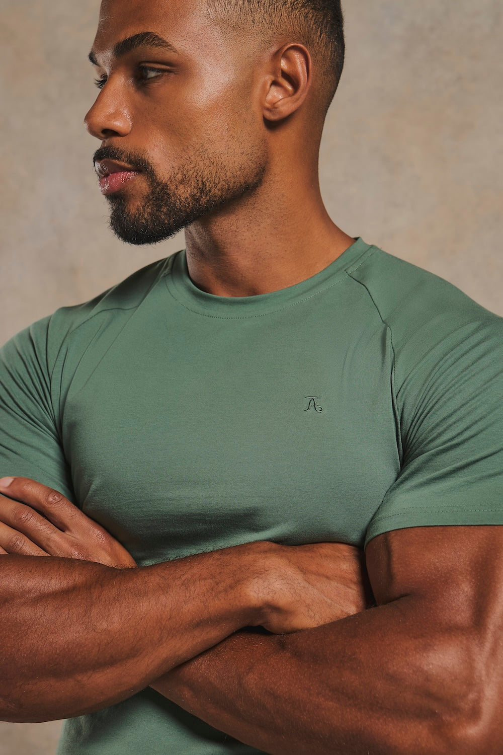 Muscle Fit T-Shirt in Kale