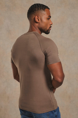 Muscle Fit T-Shirt in Latte