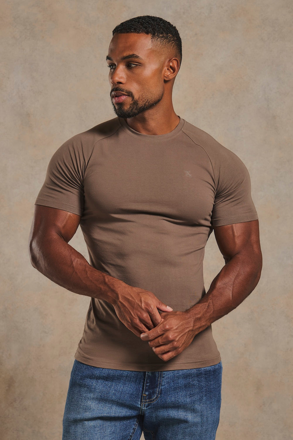 Muscle Fit T-Shirt in Latte