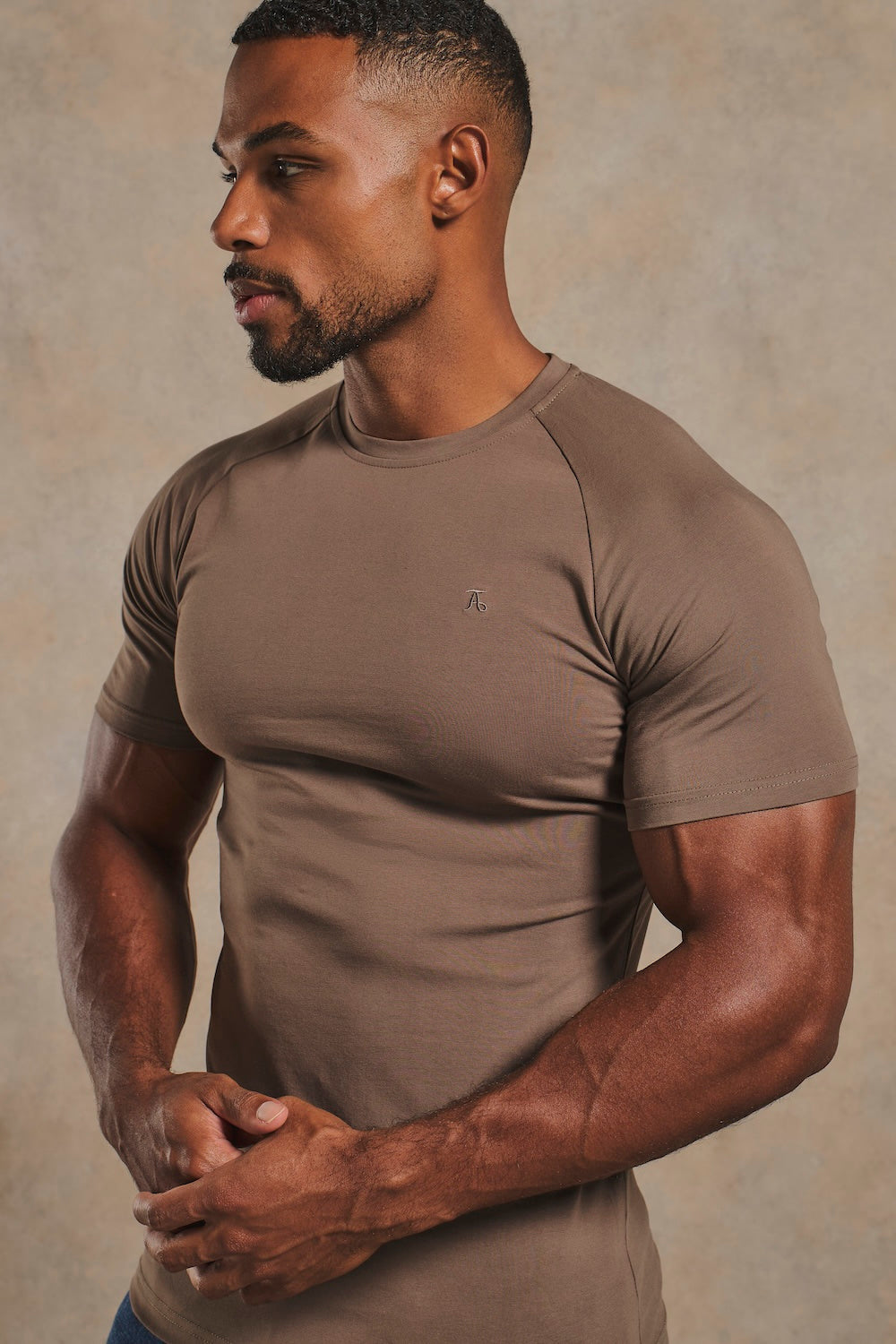 Muscle Fit T-Shirt in Latte