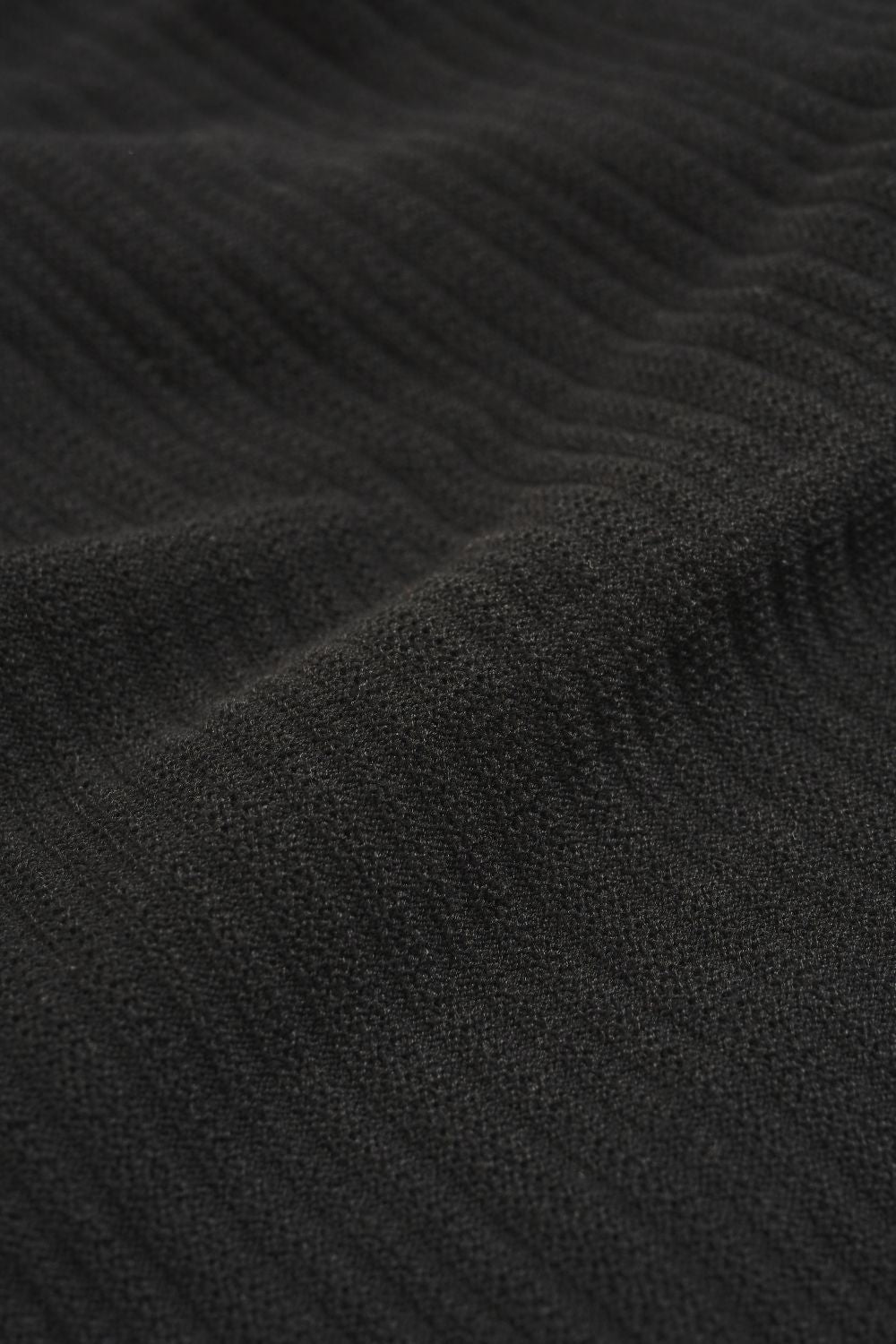 Textured Knitted V-Neck Open Collar Polo Shirt in Black