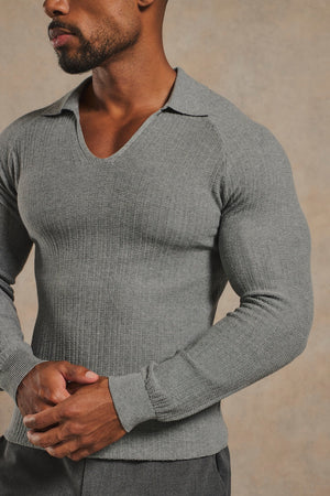 Textured Knitted V-Neck Open Collar Polo Shirt in Grey