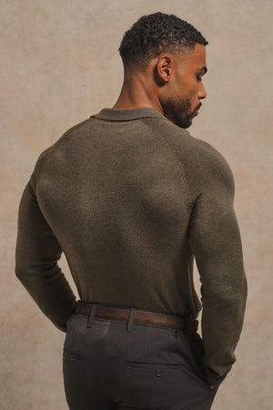 Fine Cable Knitted Open Collar Polo Shirt in Dark Mocha Marl