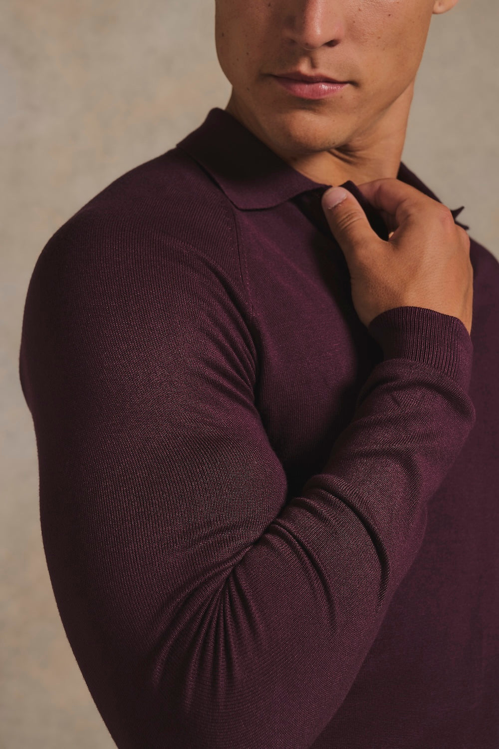 Open Collar Knitted Polo Shirt in Wine