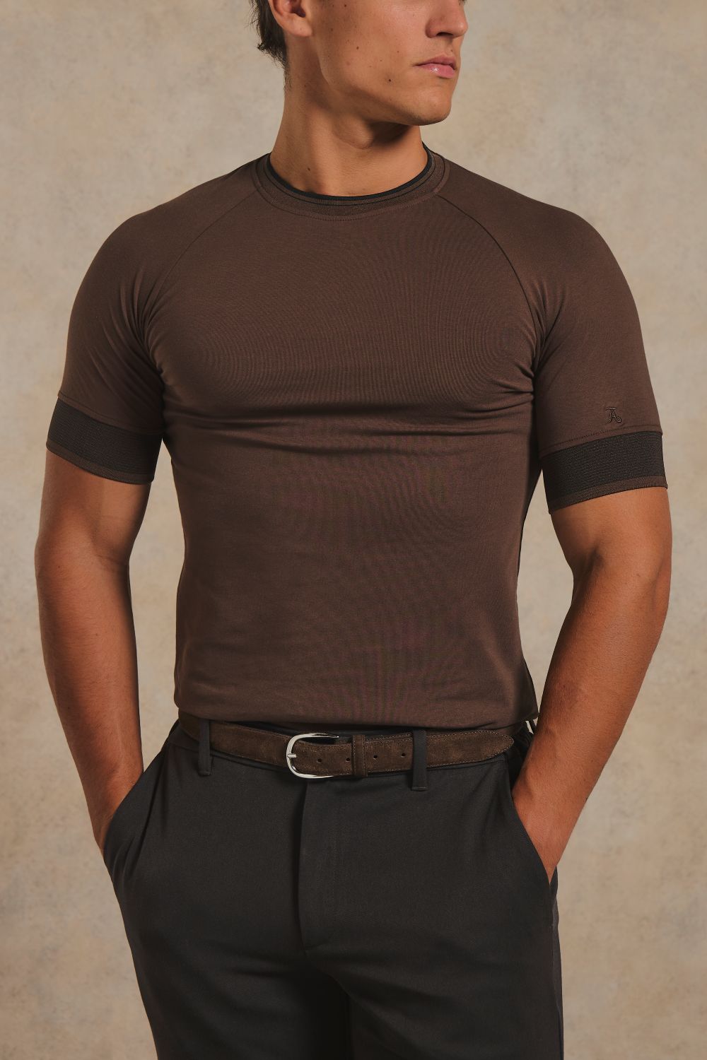 Wide Tipped Fashion T-Shirt in Chocolate with Black Tipping