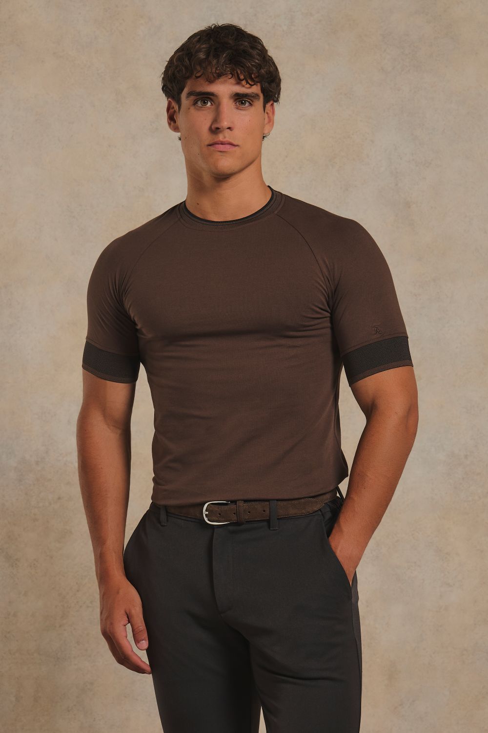 Wide Tipped Fashion T-Shirt in Chocolate with Black Tipping