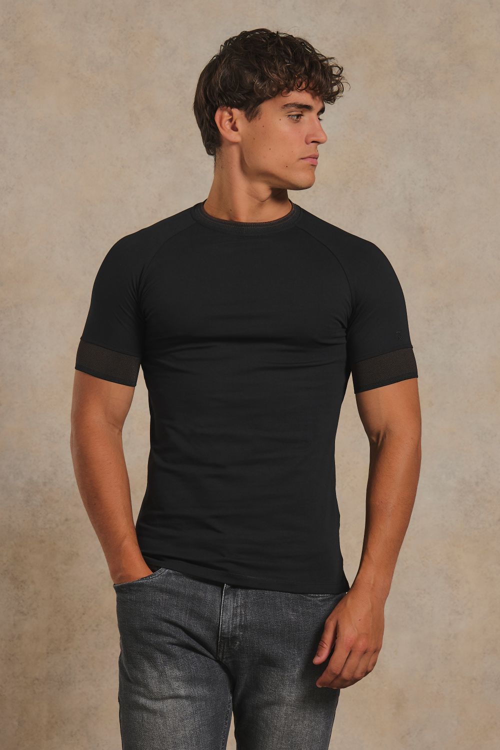 Wide Tipped Fashion T-Shirt in Black with Chocolate Tipping