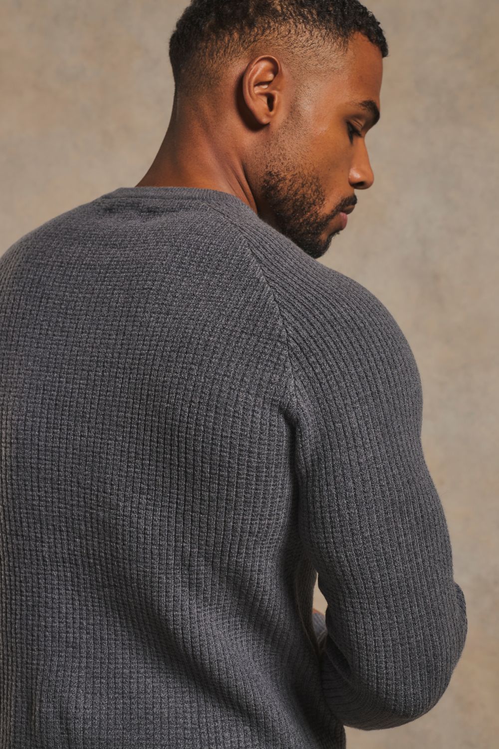 Fisherman Crew Neck Jumper in Steel Grey