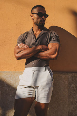 Stretch Smart Linen Blend Short in Stone