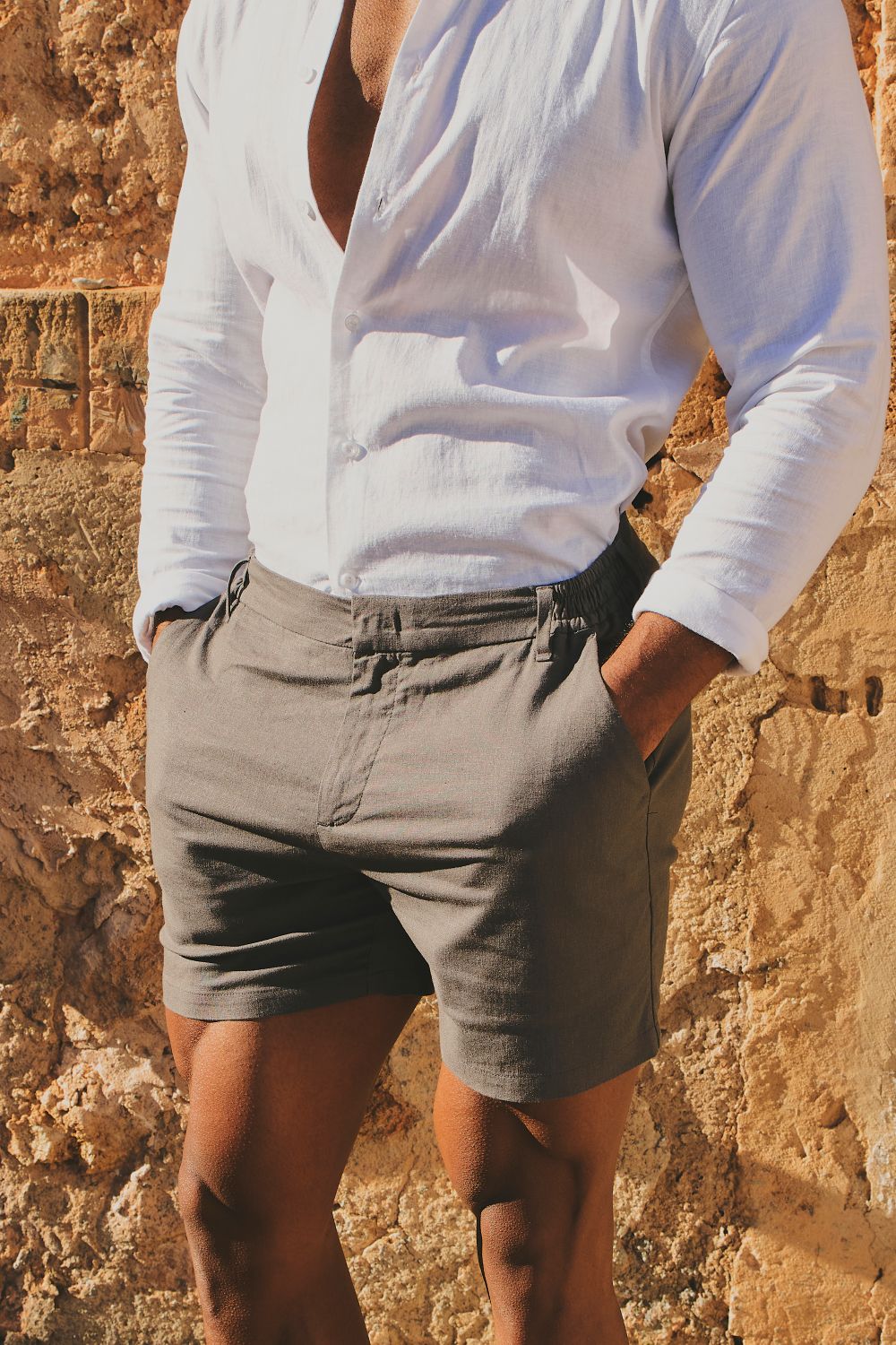 Stretch Smart Linen Blend Short in Mocha