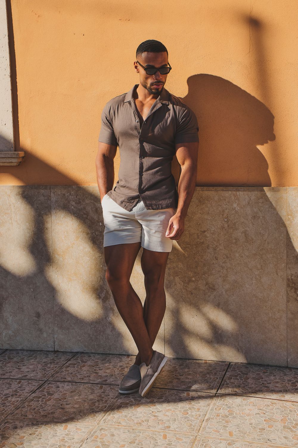 Stretch Linen Blend Cuban Collar Shirt in Chocolate