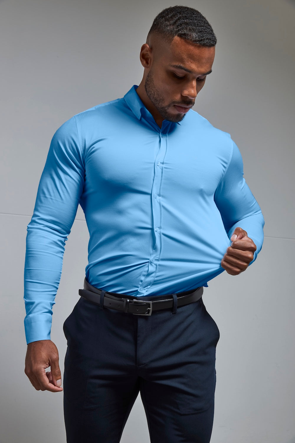 Muscle Fit Dress Shirt in Mid Blue